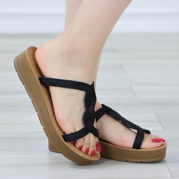 Black Women's T-Strap Gladiator Comfort Sandal Slip On Sliders Fabric Straps - Picture 3 of 13